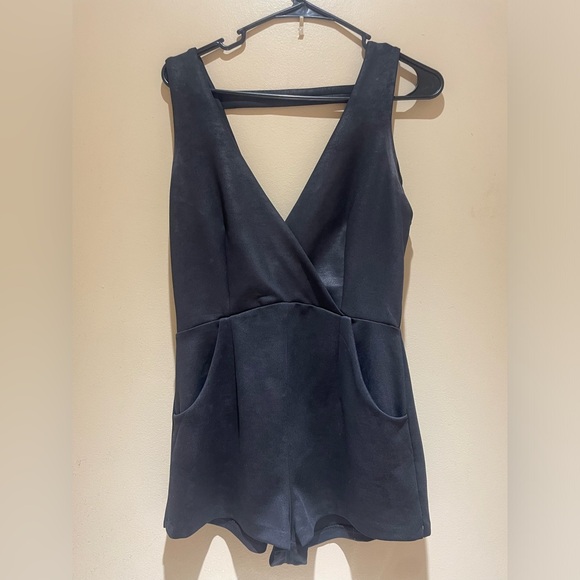 FREE PEOPLE Black Moonlight Romper Faux Leather, Coated Knit, Size 4 - Picture 2 of 5